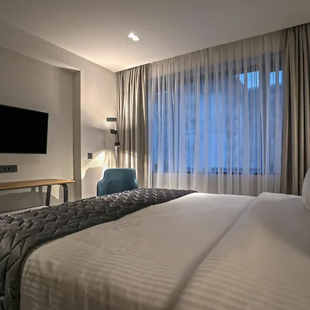 Hotel Mona Plaza Belgrade