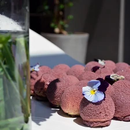 Mona Plaza בלגרד